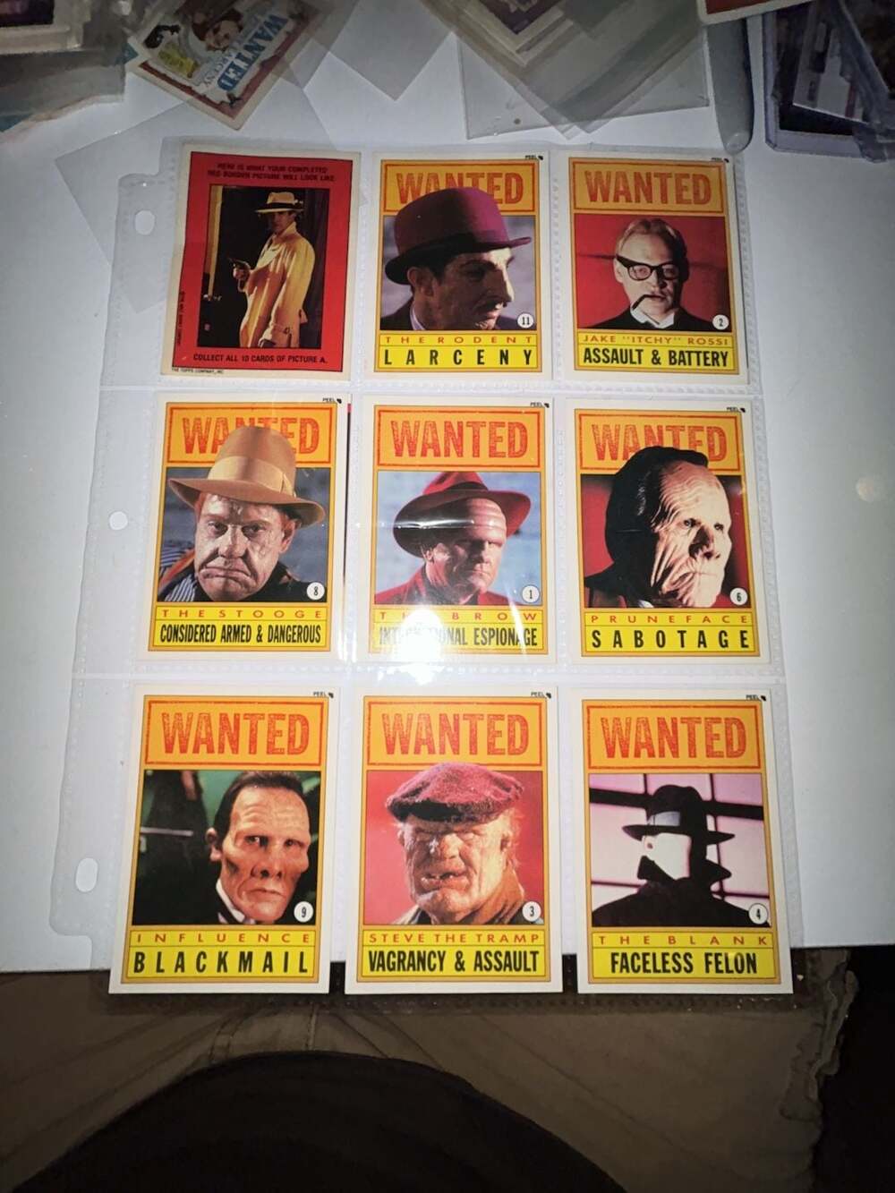 1990 Dick Tracy Topps Trading Cards Complete Set in Binder